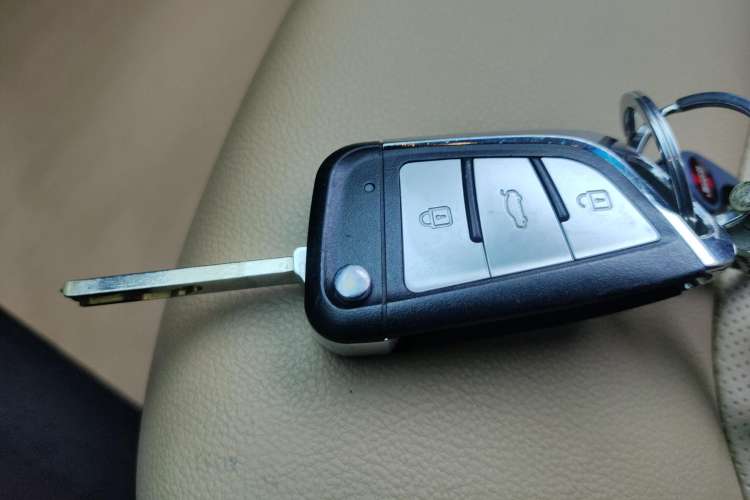 Used Chevrolet Monza 2020 320 Automatic Enjoyment Edition