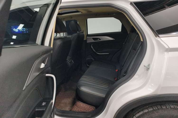 Used Bestune T77 2023 1.5T Automatic Luxury Model
