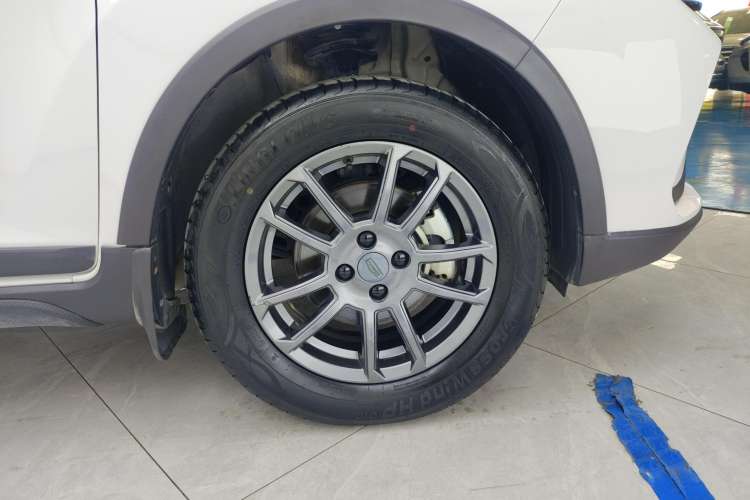 Used Geely Auto Vision X3 2021 PRO 1.5L CVT Deluxe Model
