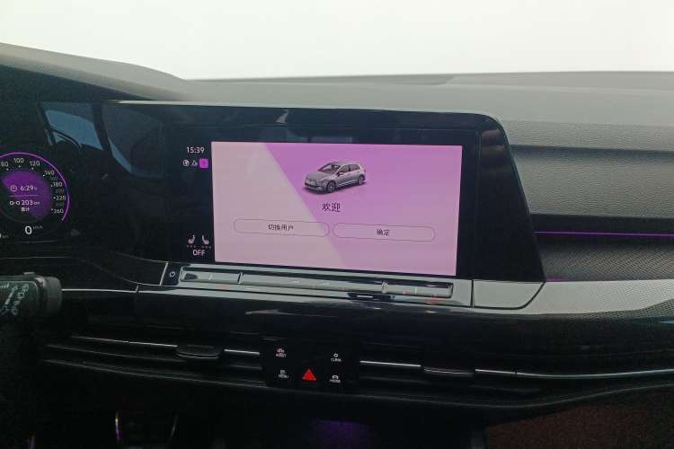 Used Volkswagen Golf 2023 Facelift 280TSI DSG R-Line Lite
