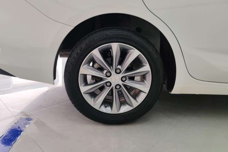 Used Chevrolet Monza 2022 320 Automatic Enjoyment Sunroof Version
