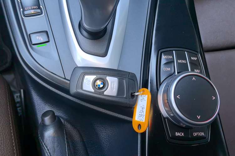 Used BMW 3 Series 2019 320Li Fashion Model
