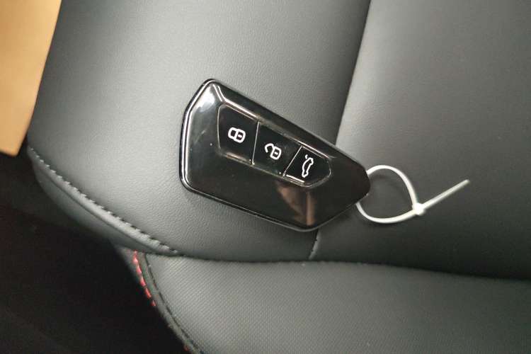 Used MG 5 2021 180 DVVT CVT Youth Luxury Edition
