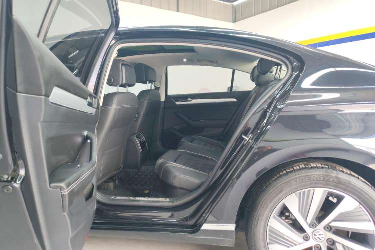 Used Volkswagen Magotan GTE Plug-in Hybrid 2020 GTE Luxury Model
