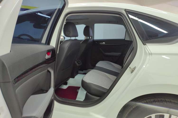 Used Volkswagen Lavida 2024 300TSI DSG Full-Comfort Edition