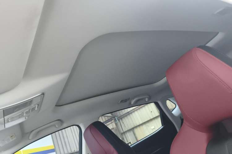 Used Oshan X5 2021 1.5T DCT Prestige Edition
