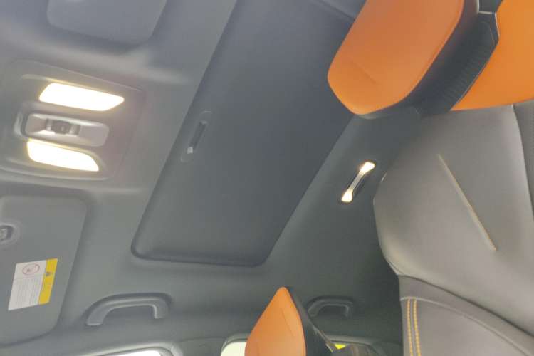 Used Changan UNI-V iDD 2023 Zhidian iDD 1.5T 113km Smart & Fun Version (Rapid Edition)
