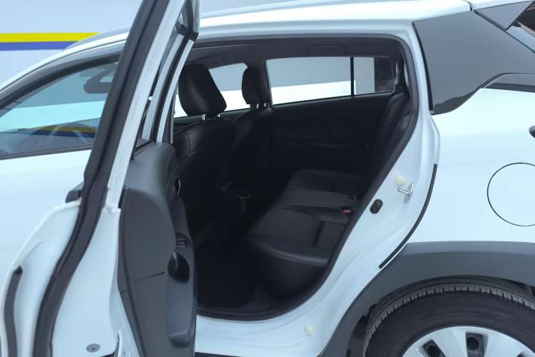 Used Toyota YARiS L 2022 X-Trail 1.5L CVT Leading PLUS Edition
