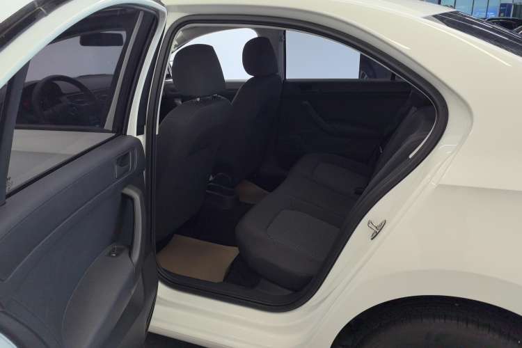 Used Volkswagen Santana 2021 1.5L Automatic Fashion Edition
