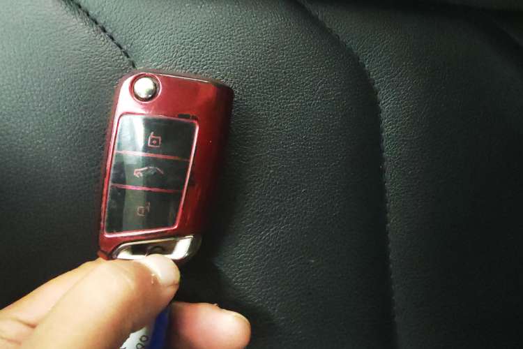 Used Volkswagen Tayron 2020 280TSI Two-Wheel Drive Luxury Connect Edition
