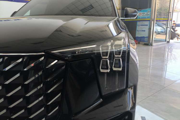 Used GAC Trumpchi GS8 2022 Flagship Series 2.0 TGDI Four-Wheel Drive Luxury Smart Connectivity Version (7 Seats)
