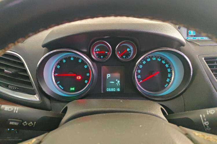 Used Buick Encore 2014 1.4T Automatic Two-Wheel Drive Urban Leading Model
