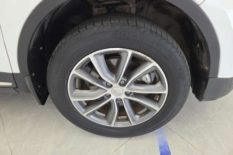 Used Geely Auto Emgrand X7 Sport 2018 1.8TD Automatic Two-Wheel Drive Smart Connect 4G Internet Edition