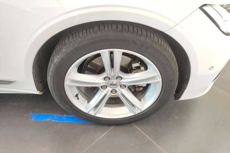 Used Volvo S90 2019 T5 Zhiyuan Edition
