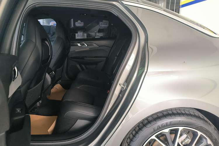 Used Lynk & Co 03 2022 2.0TD DCT JingPro
