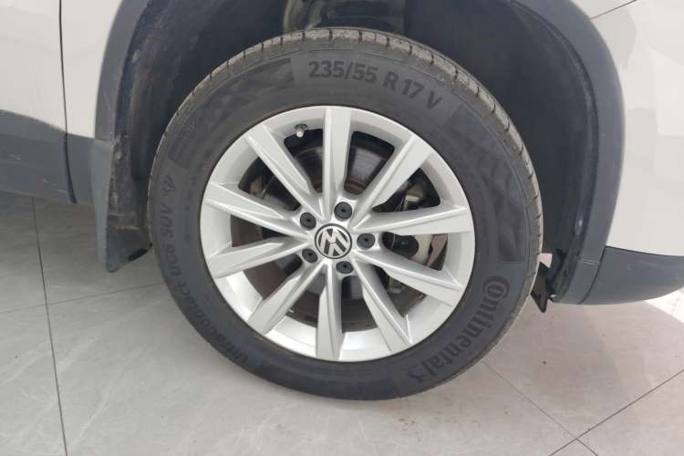 Used Volkswagen Tiguan 2017 300TSI Automatic Two-Wheel Drive Silk Road Comfort Edition
