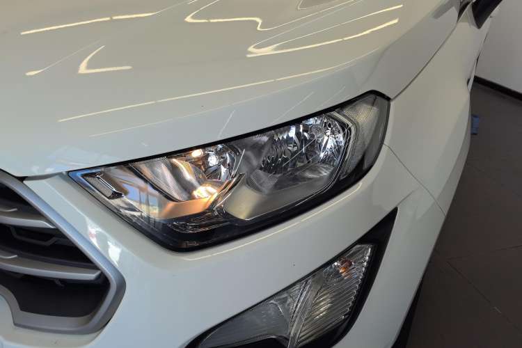 Used Ford EcoSport 2018 1.5L Automatic Platinum Wing Model
