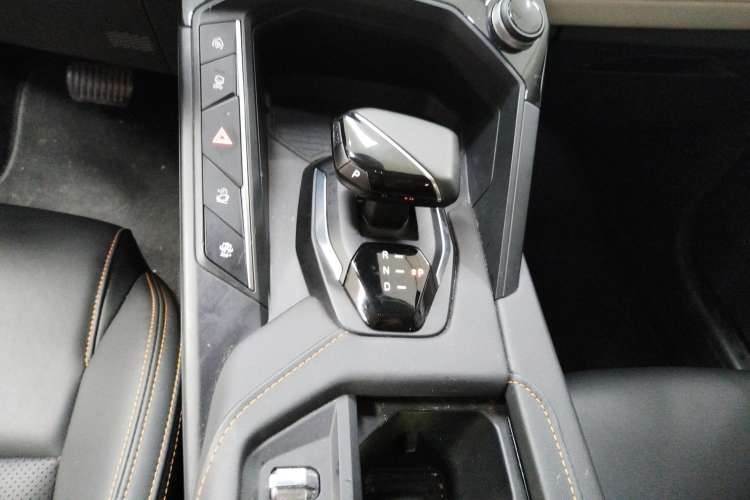 Used Lynk & Co 06 EM-P 2022 PHEV 84 km Range Pro Version
