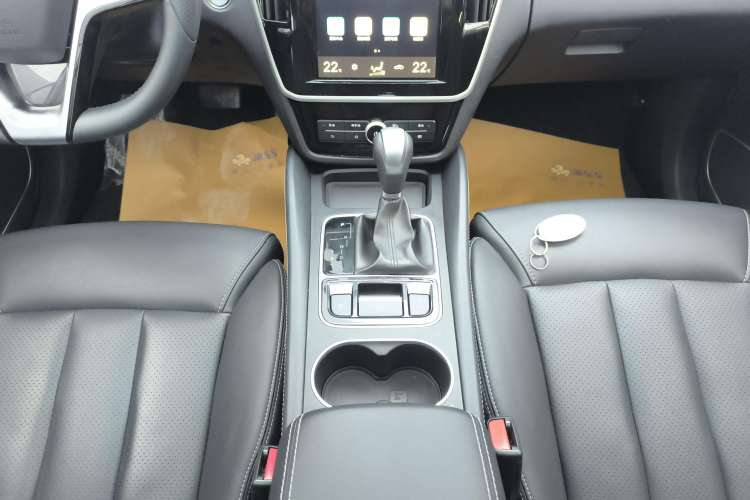 Used BYD Song MAX 2018 1.5T Automatic Smart Connect Flagship Model 6 Seats
