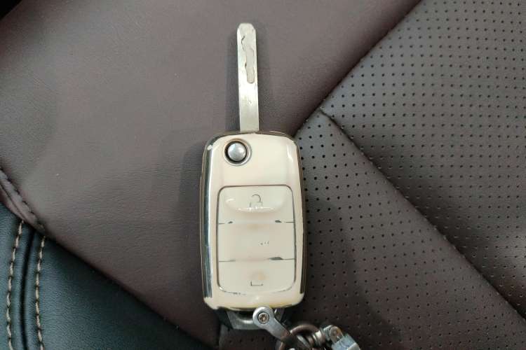 Used Changan CS15 2019 1.5L Manual Entry-Level Version China VI Standard
