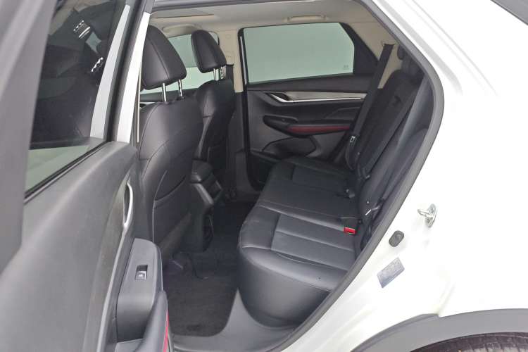 Used Changan CS55PLUS 2020 1.5T Automatic Colorful Model
