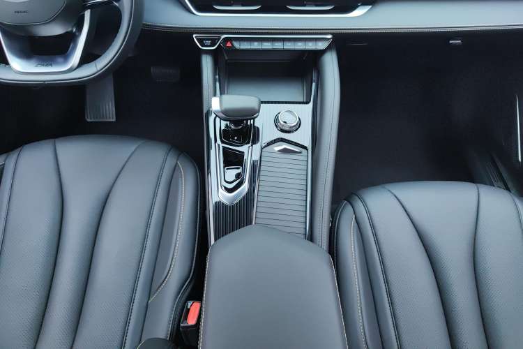 Used Geely Auto Monjaro L 2024 2.0TD DCT EVO Two-Wheel Drive Long-Range Version
