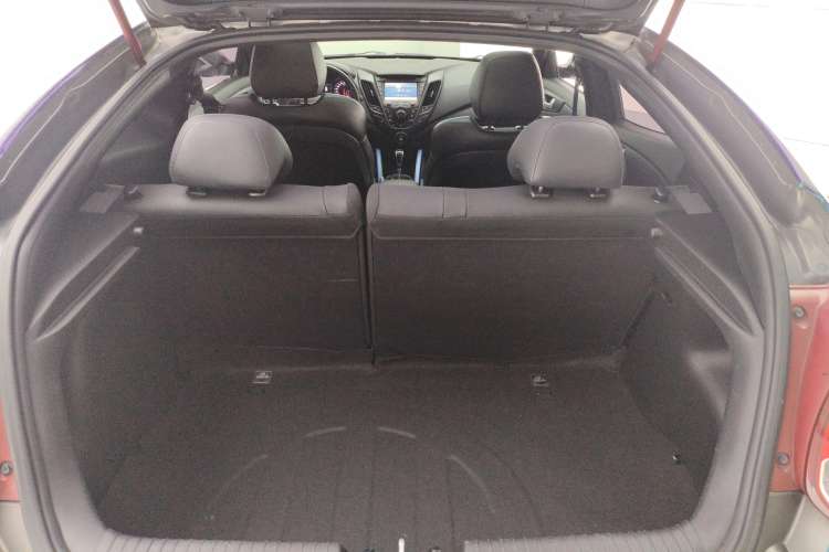 Used Hyundai Veloster 2015 1.6T Automatic Luxury Edition
