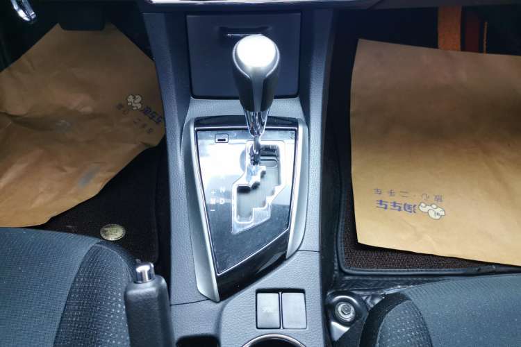 Used Toyota Corolla 2014 1.6L CVT GL
