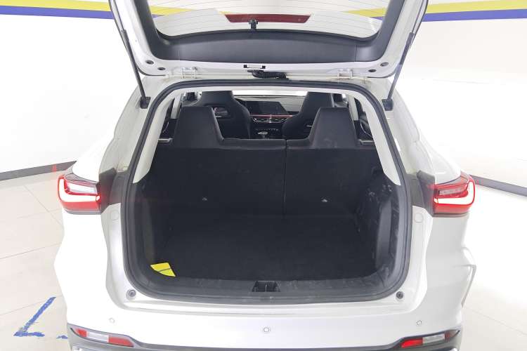 Used Oshan X5 2021 1.6L CVT Youth Edition
