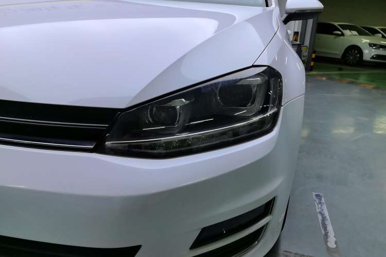 Used Volkswagen Golf 2015 1.4TSI Automatic Comfort Model
