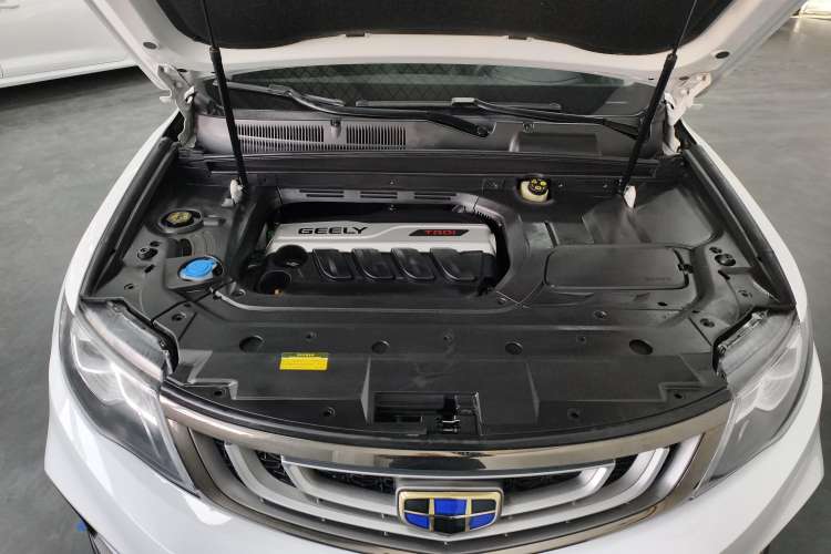 Used Geely Auto Emgrand X7 Sport 2020 1.8TD DCT Two-Wheel Drive Smart Connect 4G-Enabled Version
