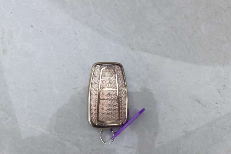 Used Toyota Camry 2023 2.0G Luxury Edition