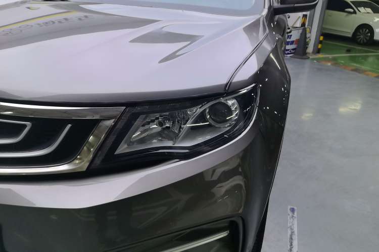 Used Geely Auto Emgrand X7 Sport 2018 2.0L Manual Two-Wheel Drive Zhiya Version