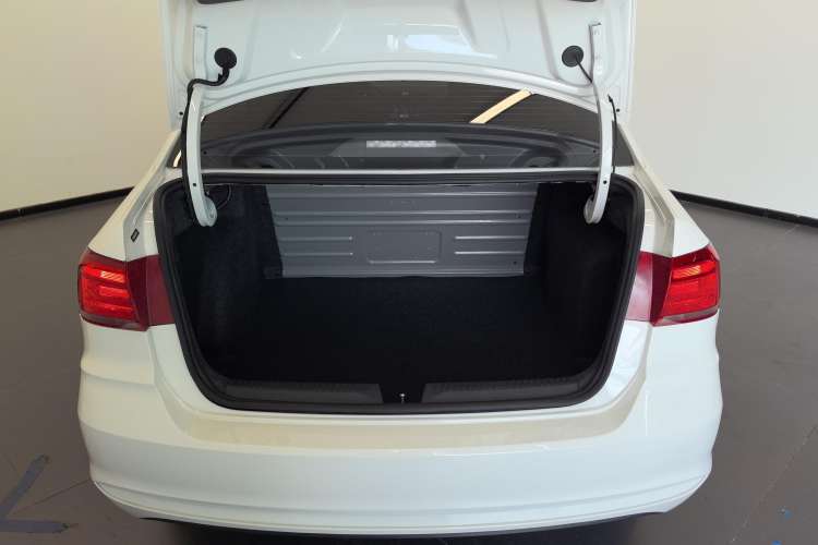 Used Volkswagen Santana 2021 1.5L Automatic Fashion Edition
