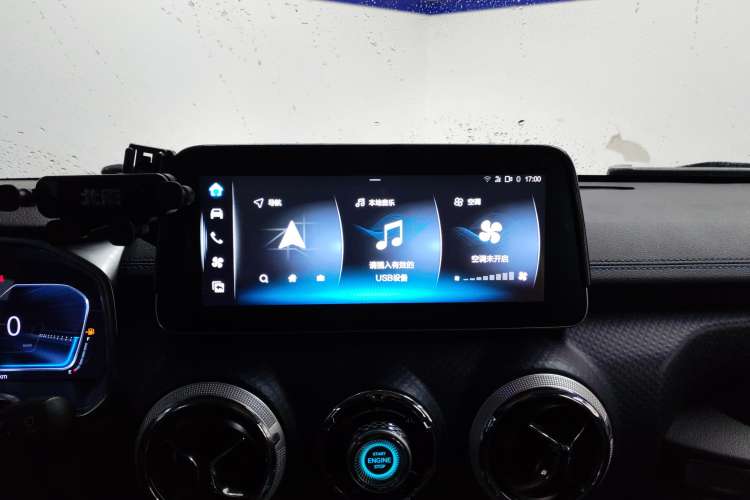 Used Beijing Auto BJ40 2023 2.0T Automatic Four-Wheel Drive Urban Hunter Edition Chivalrous Type
