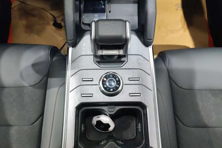 Used JETOUR Traveler 2023 2.0T All-Wheel-Drive CrossPRO
