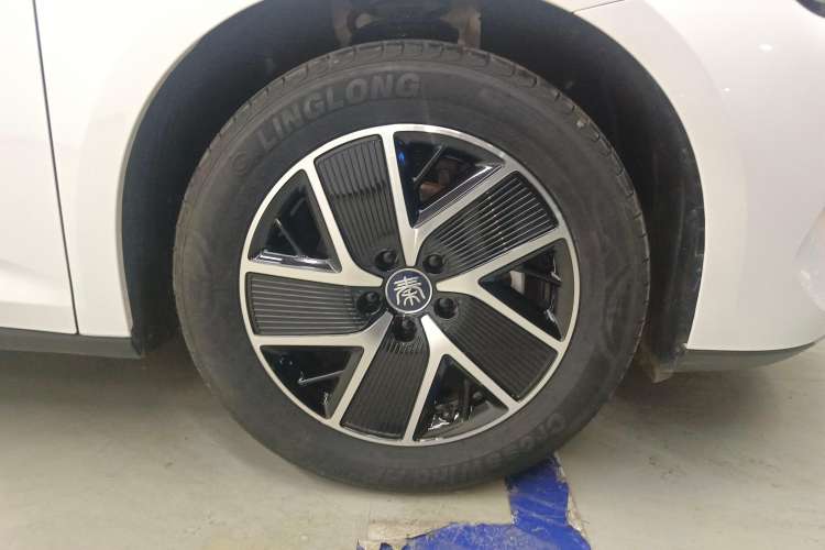 Used BYD Qin L 2024 DM-i 120KM Leading Model
