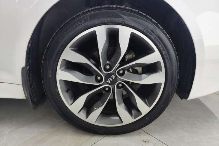 Used Kia K5 2014 2.0L Automatic LUXURY