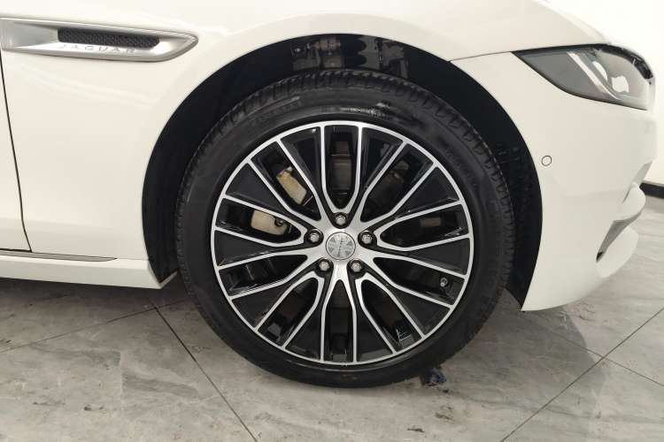 Used Jaguar XEL 2020 2.0T 200 PS S Advanced Elegance Edition
