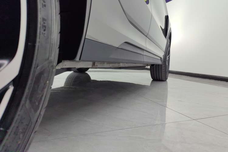 Used Lynk & Co 05 2020 2.0TD Two-Wheel Drive Shine Halo
