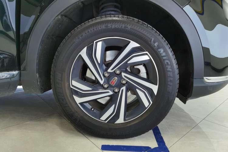 Used Hongqi HS5 2022 Revised Version 2.0T Smart Connect Flagship Edition