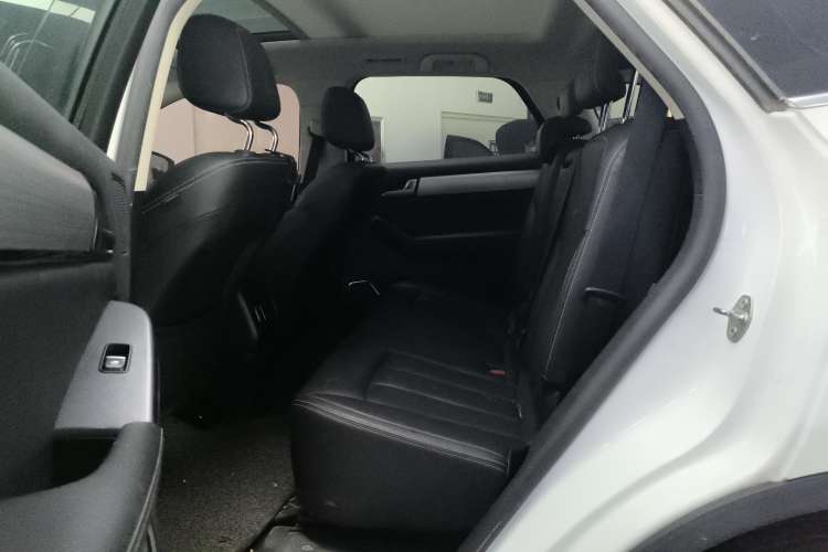 Used BYD Tang 2018 2.0T Automatic Smart Connect Prestige 7-Seater China V Standard
