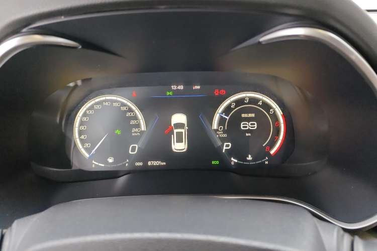 Used Wey VV6 2018 2.0T Two-Wheel-Drive Ultra-Luxury Version China V Standard