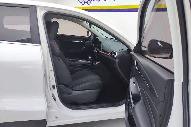 Used Oshan X5 2021 1.6L CVT Luxury Model
