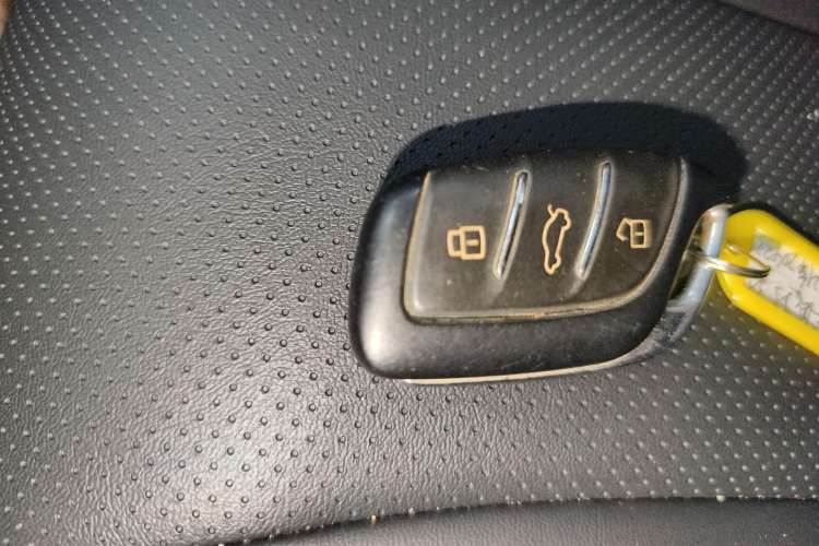 Used Roewe i5 2020 1.5L Manual 4G Connect Leehao Flagship Edition
