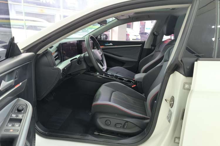 Used Volkswagen Lamando 2024 Lavida L 280TSI DSG Spicy Edition
