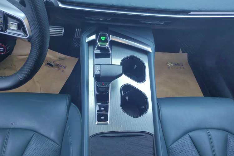 Used MG 7 2023 2.0T Automatic Hunter Luxury Edition
