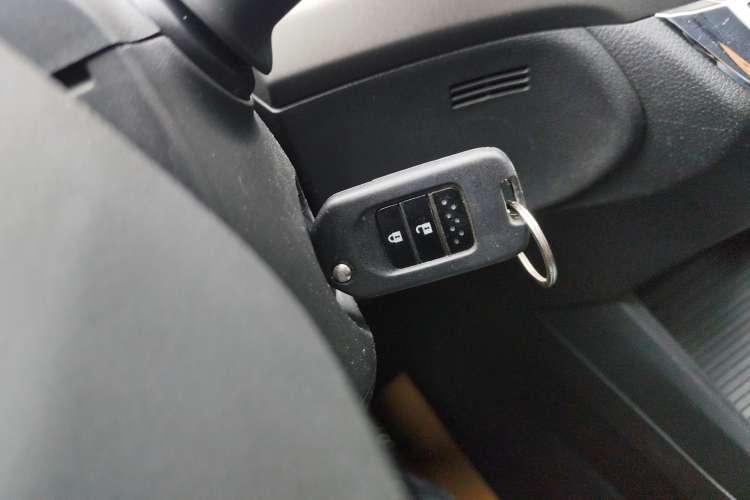 Used Honda Jade 2017 1.8L Automatic Classic Edition 5 seats
