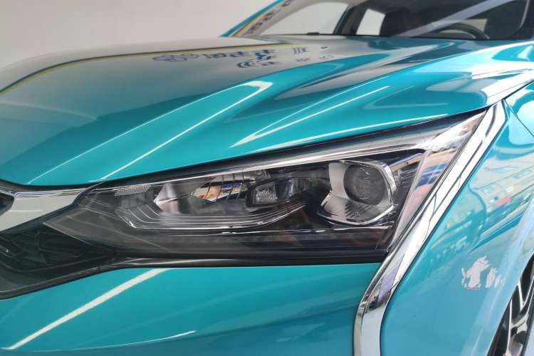 Used Dongfeng Aeolus Yixuan 2020 230T Automatic Dazzle Track Edition
