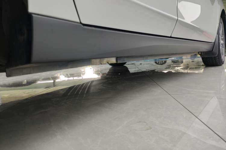 Used Venucia D60 2019 100 000 Honor 1.6L XL CVT Chenku Edition China VI Standard
